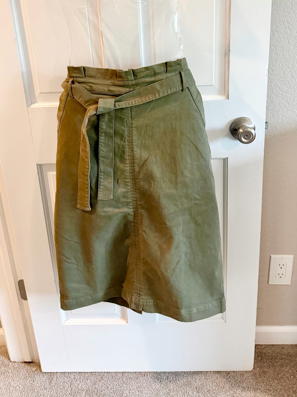 Banana Republic riffle olive green tie waist A line skirt NWT